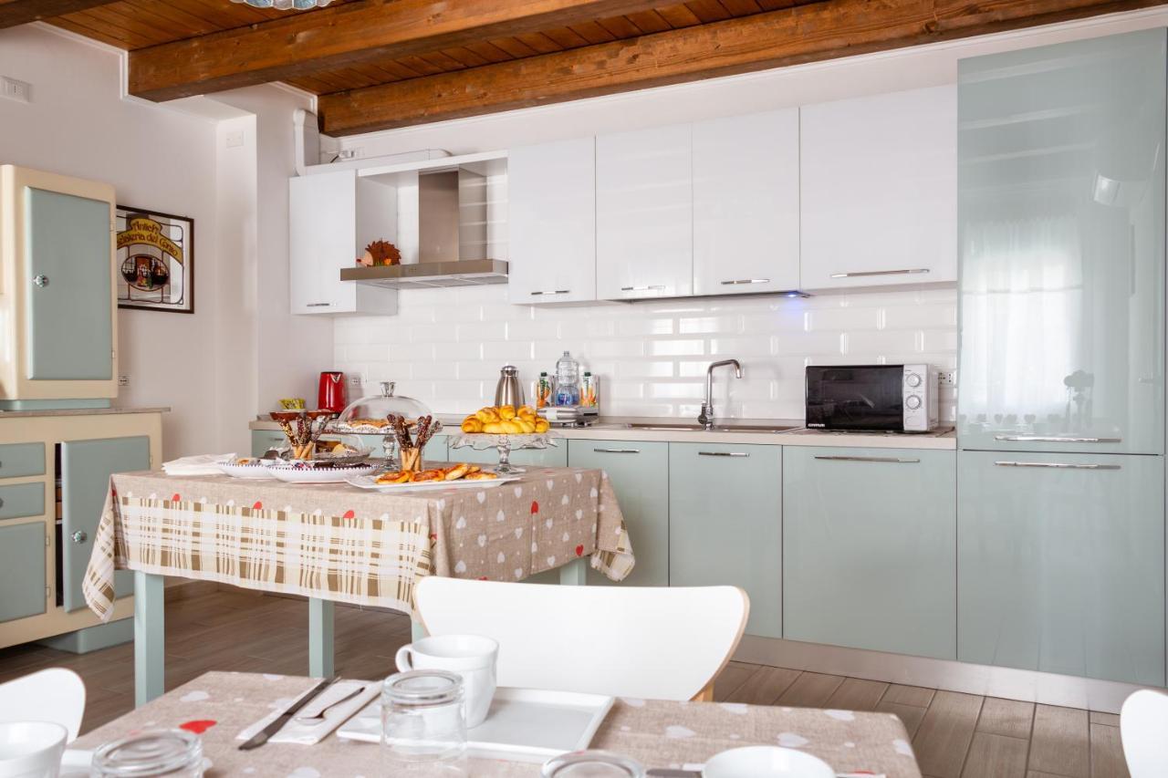 مبيت وإفطار كوماكيو La Casa Di Santino المظهر الخارجي الصورة