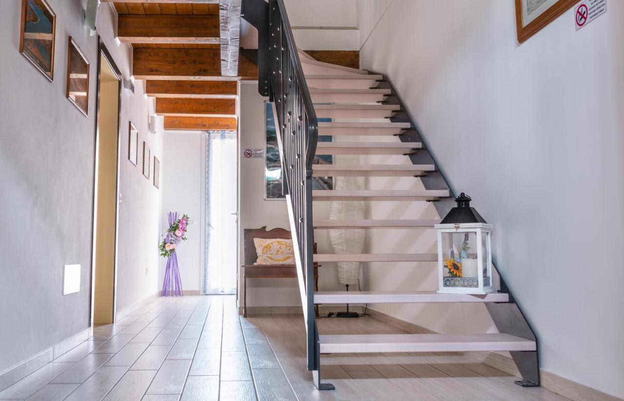 مبيت وإفطار كوماكيو La Casa Di Santino المظهر الخارجي الصورة