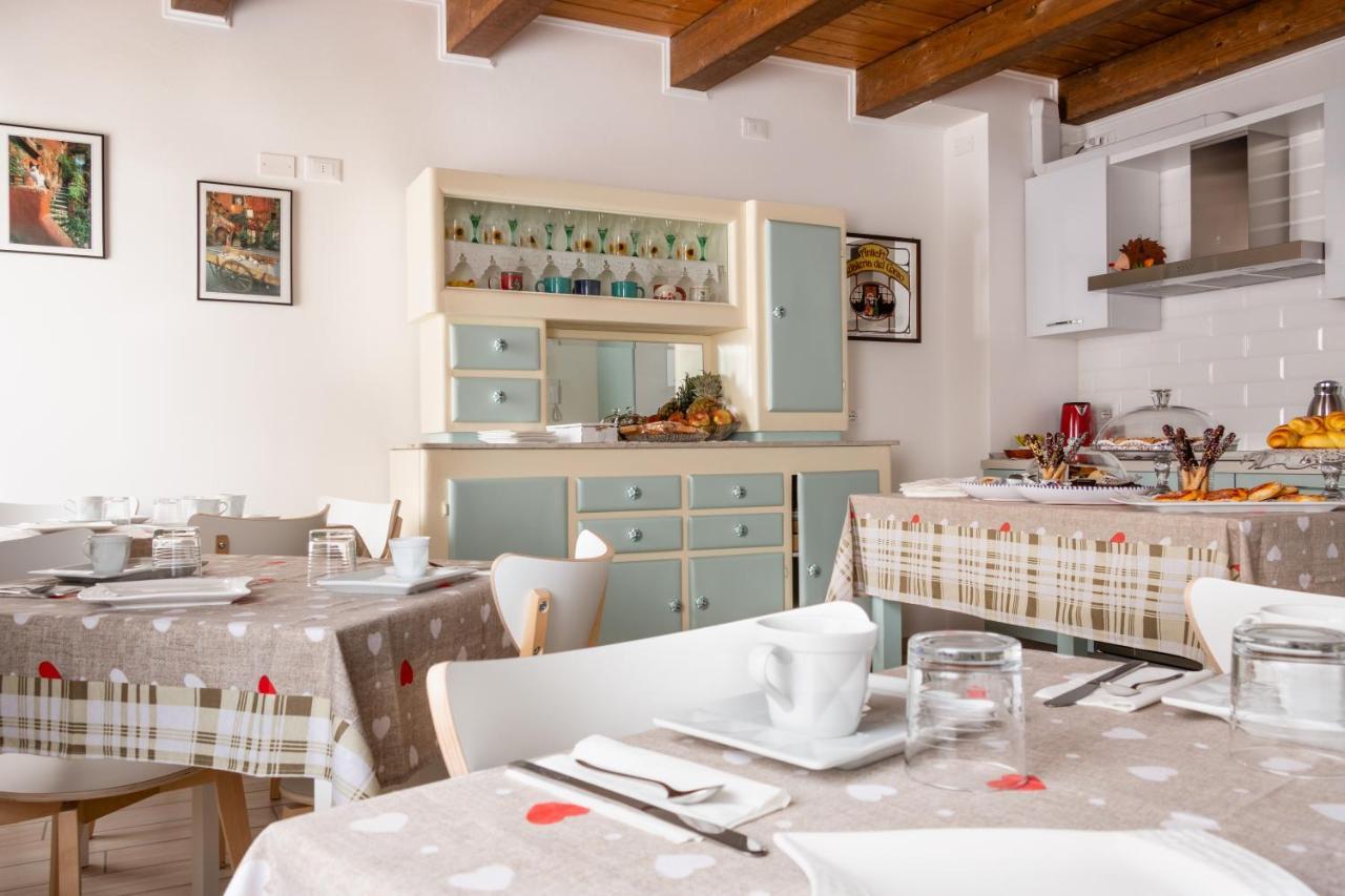 مبيت وإفطار كوماكيو La Casa Di Santino المظهر الخارجي الصورة