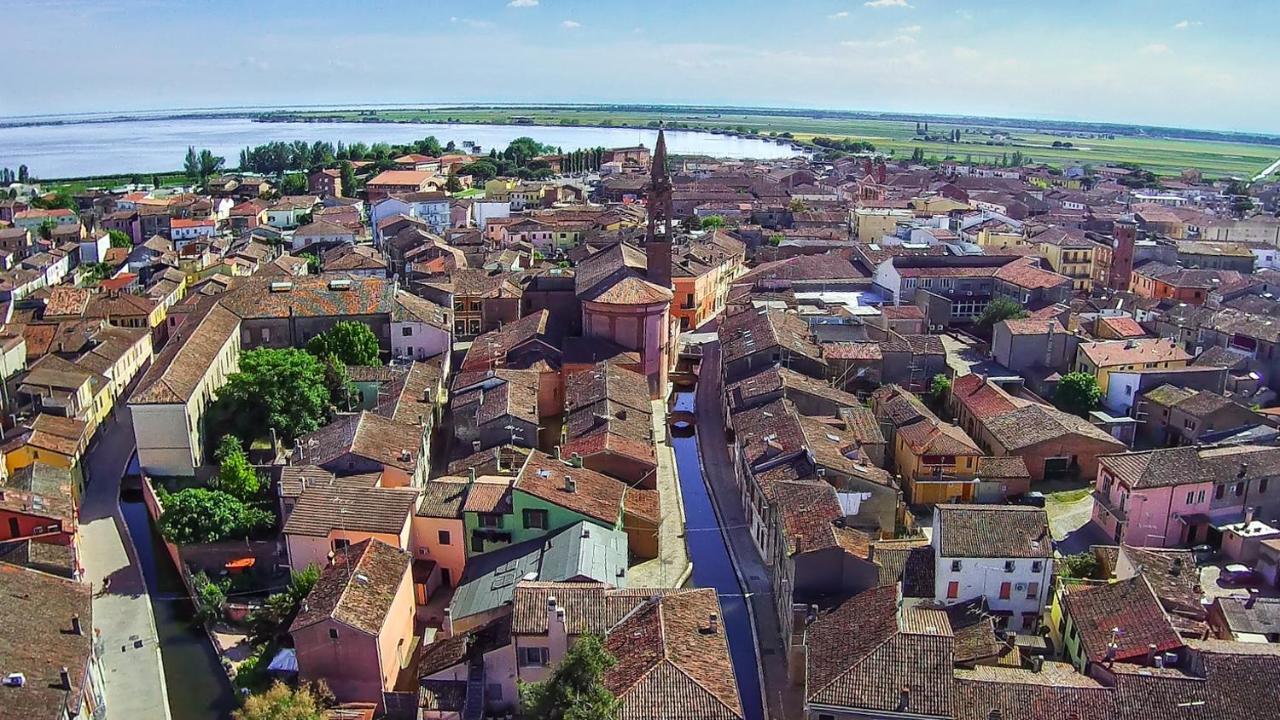 مبيت وإفطار كوماكيو La Casa Di Santino المظهر الخارجي الصورة