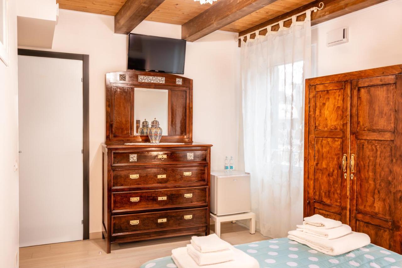 مبيت وإفطار كوماكيو La Casa Di Santino المظهر الخارجي الصورة